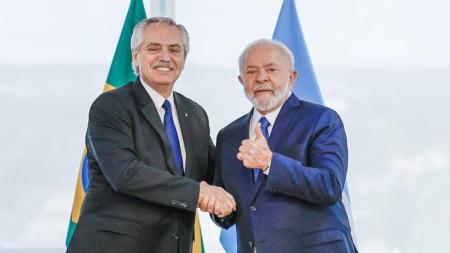 Lula e Alberto Fernández participaram de reunião em comemoração aos 200 anos de relações entre Brasil e Argentina
