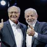 Lula elogia Alckmin enquanto futuro do vice na chapa segue indefinido