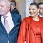 Quanto custou a roupa de Janja para a coroação do Rei Charles III? Saiba quem produziu o vestido da primeira-dama