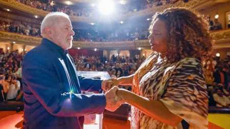 Lula e Margareth Menezes estarão juntos em solenidade na Bahia