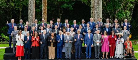 O presidente Luiz Inácio Lula da Silva e sua equipe de ministros
