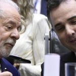 Apoio de Pacheco pavimentou caminho para indicação de Dino ao STF