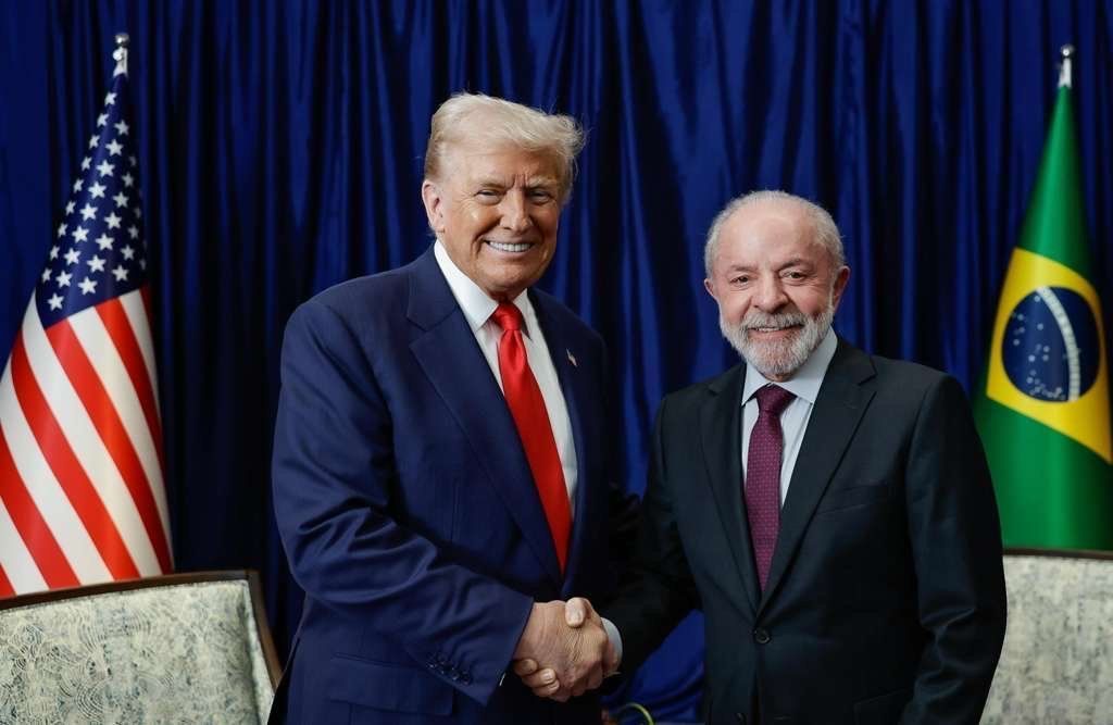 Lula diz que vai conversar 'olho no olho' com Trump em março