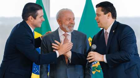 Lula diz que Hugo e Alcolumbre vão “ajudar muito“ nas pautas prioritárias | CNN Brasil