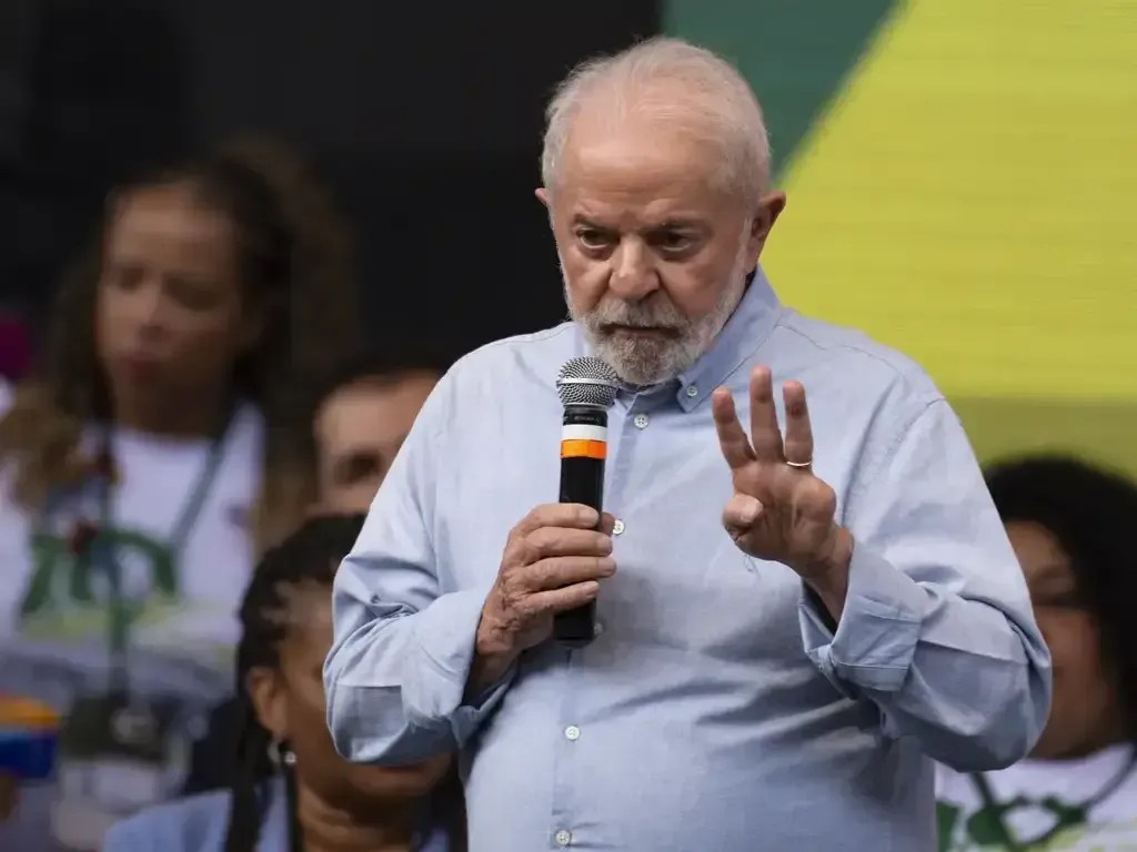 Lula sanciona, com vetos, lei que regulamenta as apostas esportivas