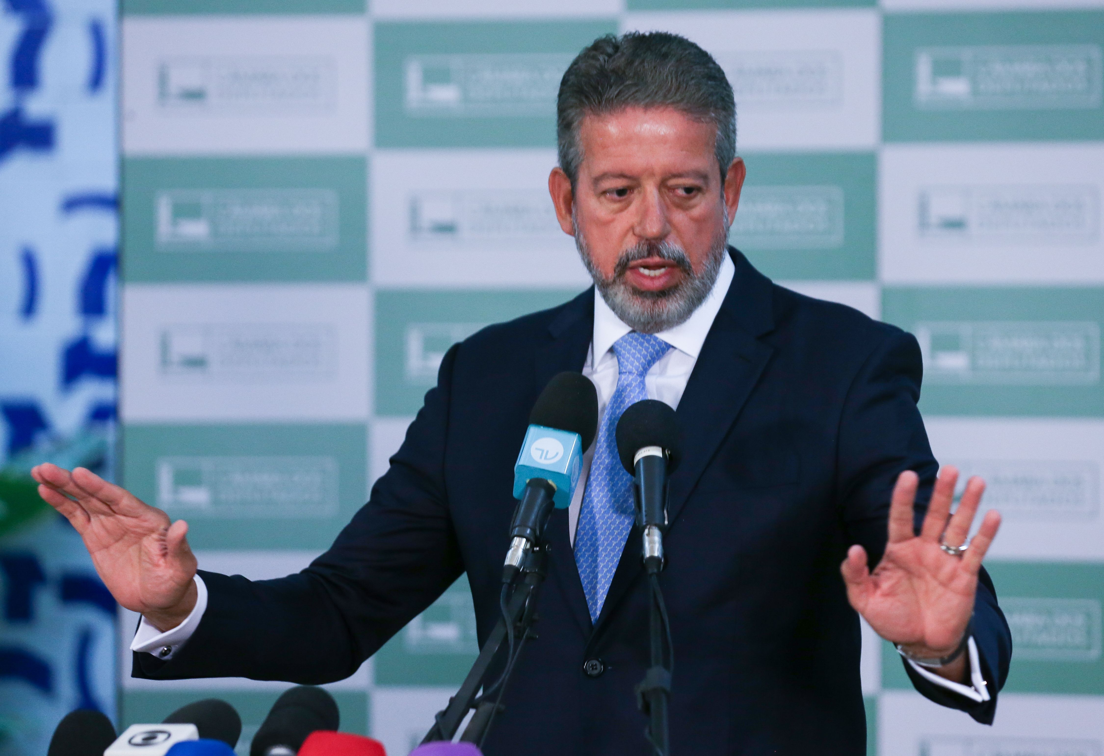 Lira diz que Câmara irá auxiliar o RS e o governo federal