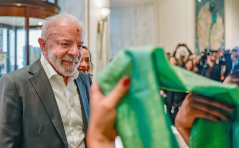 O presidente Lula durante a recepção em hotel na Índia
