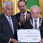 Lula recebe maior honraria do Panamá em viagem ao país