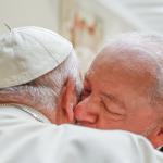 Lula lamenta a morte do papa Francisco e decreta luto de 7 dias no Brasil