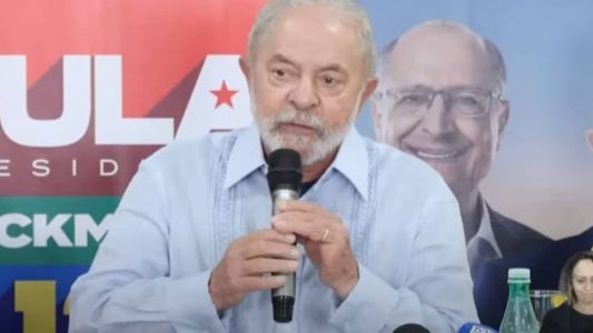 Lula participa de evento no sindicato dos metalúrgicos em São Bernardo dos Campos, em São Paulo