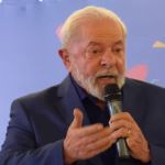 Deputados bolsonaristas protocolam pedido de impeachment contra Lula por falas no Foro de São Paulo