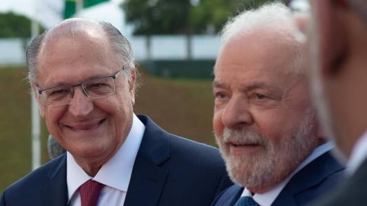Lula quer repetir dobradinha PT e PSB em sucessão ao governo paulista, dizem assessores.