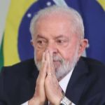 Lula fala em 'trabalhar' e 'correr uma maratona' após deixar hospital 