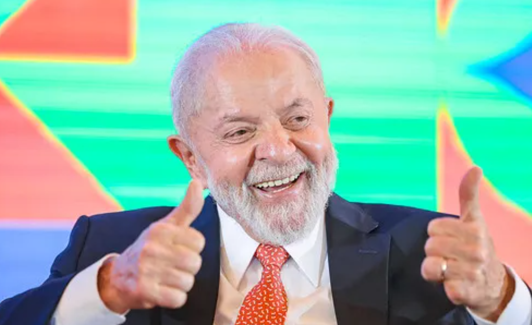 Lula diz que ‘governa sem mágoa’ e que não fez ‘opção pela pobreza’