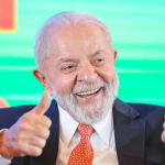 Lula diz que ‘governa sem mágoa’ e que não fez ‘opção pela pobreza’