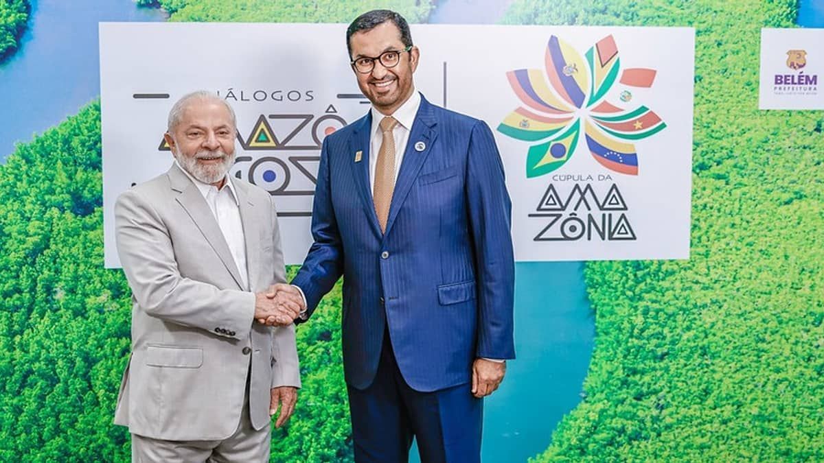De olho em investimentos, Lula fala sobre novo PAC com sultão petroleiro líder da COP28