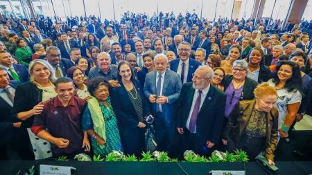 Lula se reuniu com integrantes do 'Conselhão' no Itamaraty, em Brasília (DF)