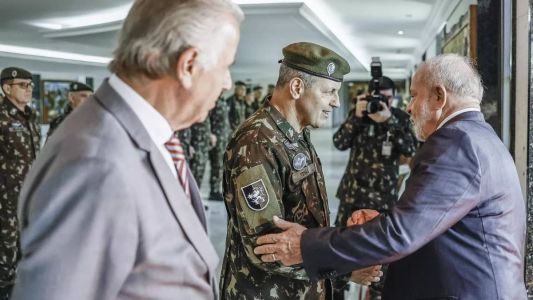 Lula se reuniu com o general Tomás Paiva e o ministro da Defesa, José Múcio