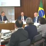 'Meu gabinete e de meus ministros estarão abertos', diz Lula em encontro com governadores