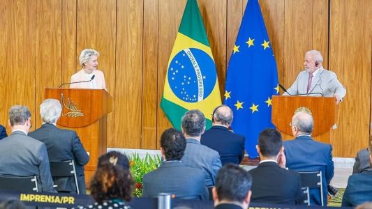 Lula se reuniu com presidente da Comissão Europeia, Ursula von der Leyen, nesta semana