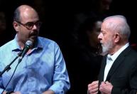 Do extrativismo mineral à industrialização: a convergência entre Lula e Mateus Simões