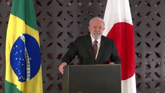 Lula sobe tom sobre Biden e diz que seu discurso "de ir para cima do Putin" não ajuda.