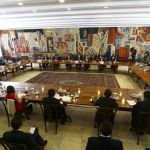 Lula volta a defender moeda única em reunião com chefes de Estado da América do Sul