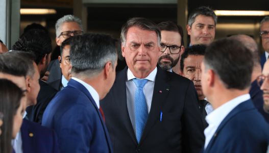 Bolsonaro foi indiciado pelos crimes de tentativa de abolição do estado democrático de direito e coação