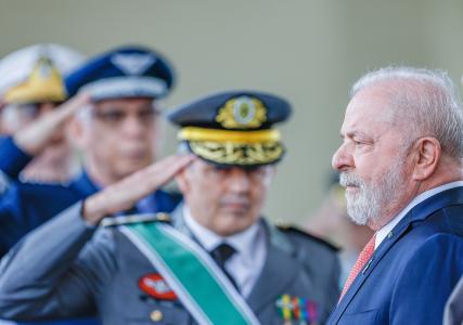 O texto aponta que o ex-gerente de comunicação da Petrobras Geovane de Morais teria adotado um esquema de desvios de recursos da estatal com anuência do ex-presidente