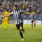 Ceará rescinde o contrato de atacante ex-Cruzeiro