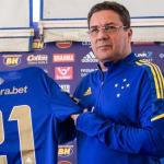 Luxemburgo relembra passagem pelo Cruzeiro em 2021 e diz se tem mágoa de Ronaldo