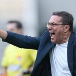 Staff de Luxemburgo nega contato do Corinthians