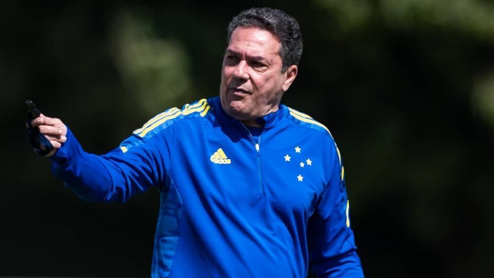 Cruzeiro tem Vanderlei Luxemburgo como plano A para reta final do Brasileiro