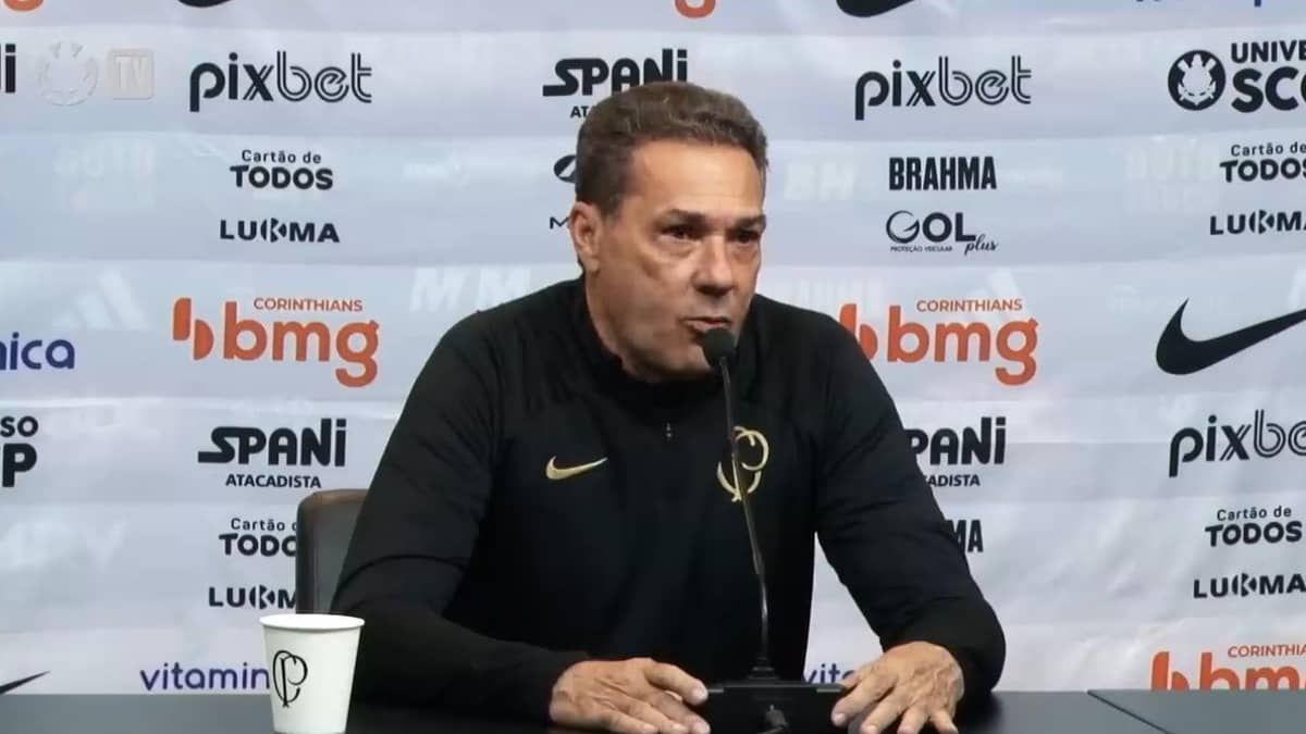 Luxemburgo diz que estratégia do Corinthians deu certo contra o Estudiantes
