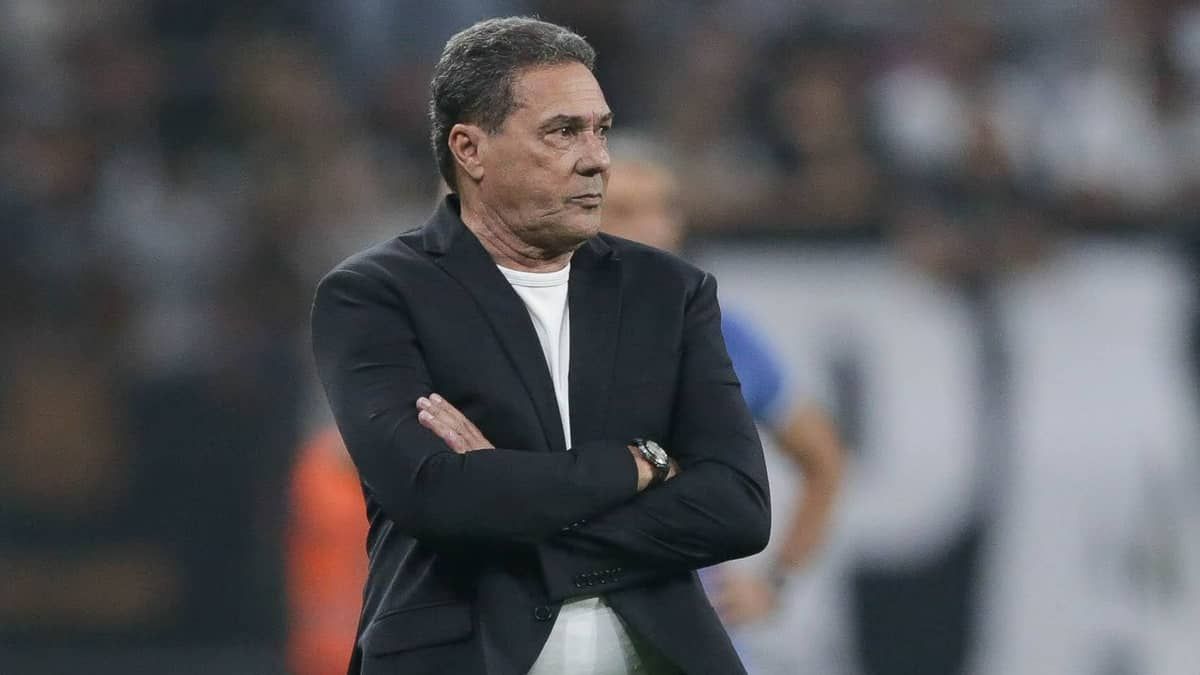 Luxemburgo enxerga avanços no Corinthians: “Não tomamos gol”