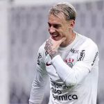 Luxemburgo projeta Corinthians sem Róger Guedes