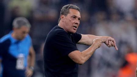 Luxemburgo não é mais técnico do Corinthians