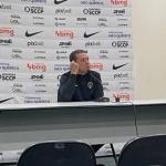 Luxemburgo admite que esperava oscilação do Corinthians e alerta: 'Brasileirão é perigoso'