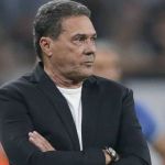 Luxa pede desculpas por briga e repreende jovem do Corinthians