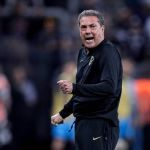 ”Foi um grande jogo!“: Luxemburgo analisa empate do Corinthians diante do Grêmio