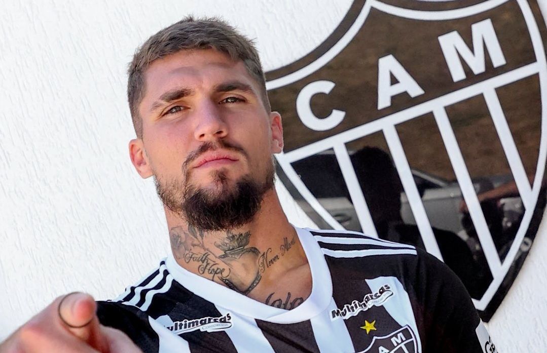 Atlético oficializa contratação de Lyanco e revela número da camisa do zagueiro