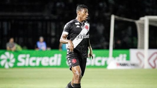 Lyncon será titular diante do Goiás, na volta do Campeonato Brasileiro