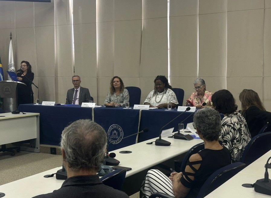 UFMG e governo federal firmam acordo para pesquisa inédita sobre relação de menores com o tráfico
