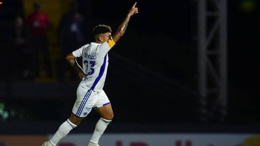Machado marcou dois gols na vitória do Cruzeiro sobre o RB Bragantino