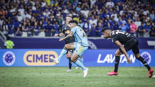 Machado perdeu a principal chance do jogo entre Cruzeiro e RB Bragantino, em BH