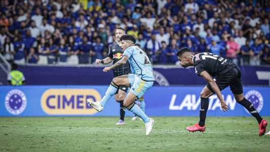 Partida entre Cruzeiro e RB Bragantino pelo Campeonato Brasileiro de 2023 • Staff Images/Cruzeiro
