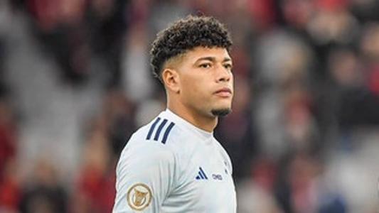 Machado pode se tornar o único jogador do Cruzeiro a disputar todos os jogos com Pepa