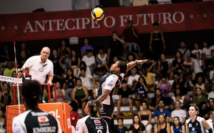 Fluminense x Batavo Mackenzie: horário e onde assistir ao vivo pela Superliga Feminina