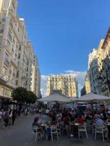 Com sol e anonimato, Espanha atrai criminosos fugitivos