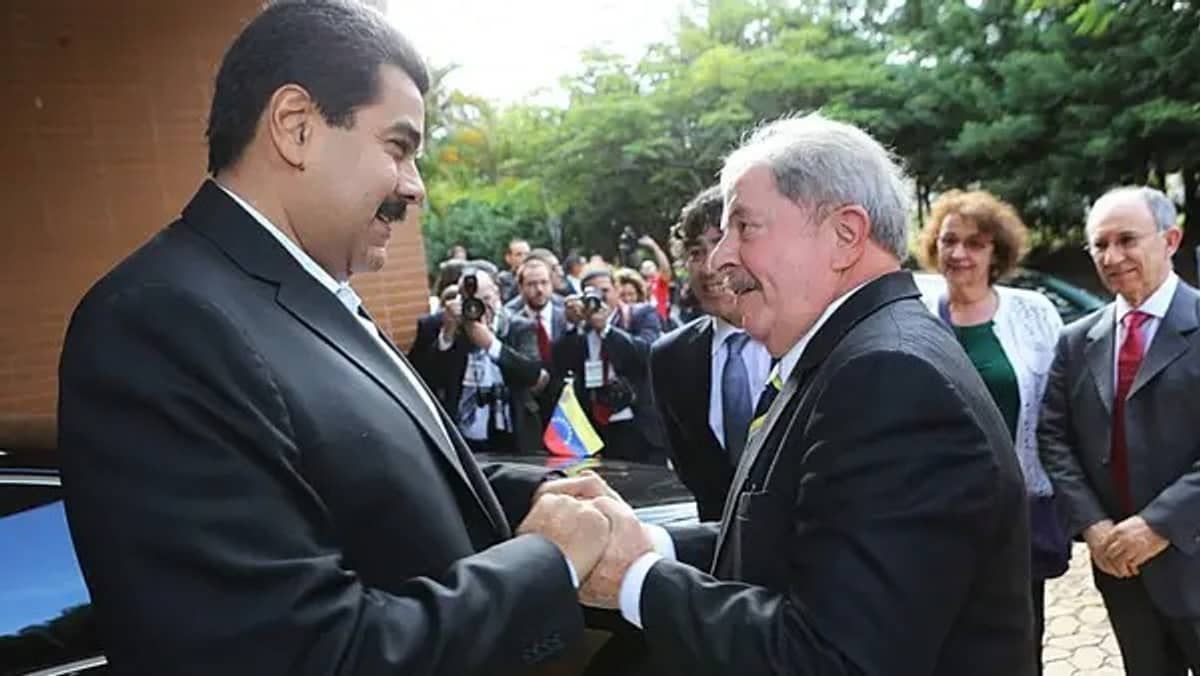 Após permissão de Bolsonaro, Maduro confirma presença na posse de Lula